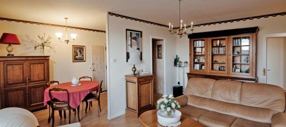 2 bedrooms Apartment in Nantes, France No. 98900 2