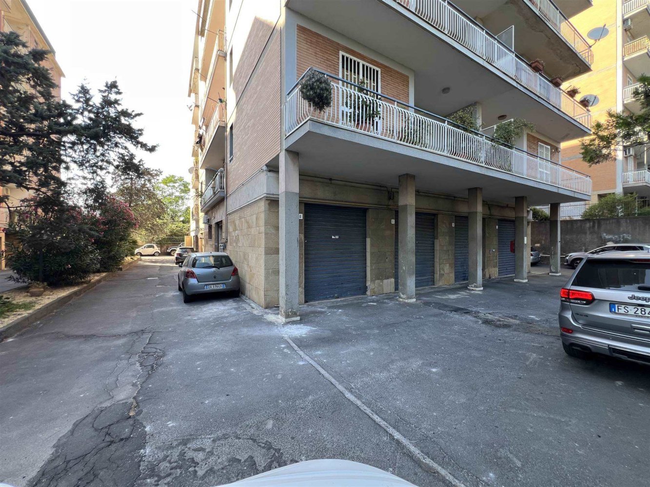1 room Garage in Misterbianco, Italy No. 282790