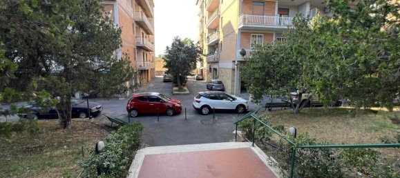 1 room Garage in Misterbianco, Italy No. 282790 2