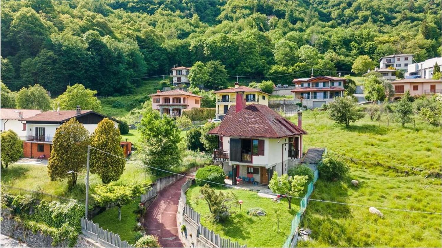 10غرفة فيلا في Plesio, Italy رقم 122934