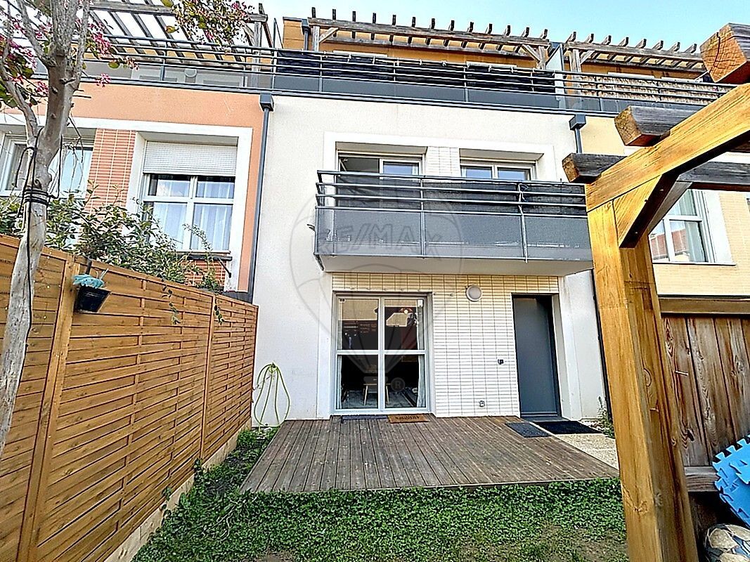 4 Schlafzimmer Haus in Bezons, France, Nr. 168125