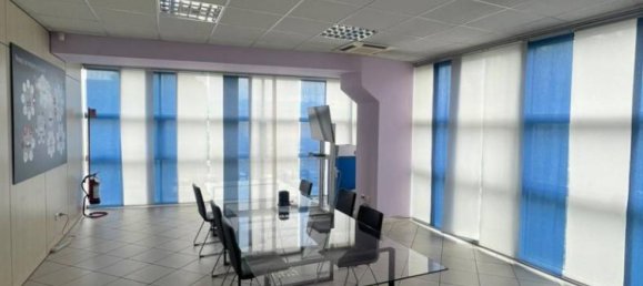 Escritório de 5 divisões em Brescia, Italy N.º 5045 14