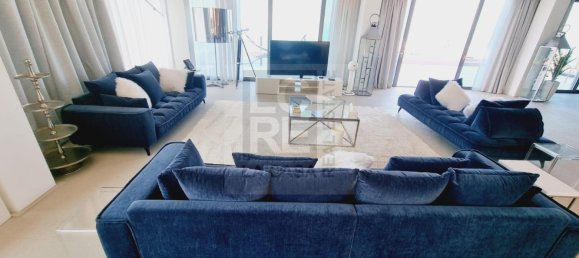 Villa T4 em Nurai Island, UAE N.º 6116 22