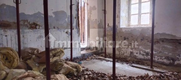 8 bedrooms House in Pisa, Italy No. 108246 5