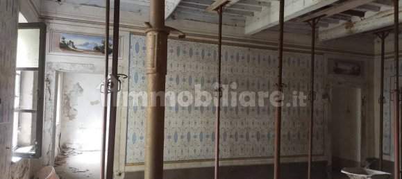 8 bedrooms House in Pisa, Italy No. 108246 10