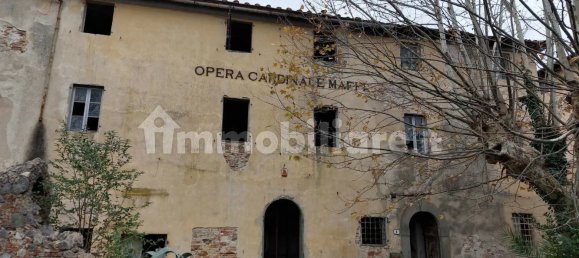 8 bedrooms House in Pisa, Italy No. 108246 11