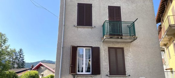 Дом с 3 комнатами в Альта Валле Интельви, Италия № 178886 3