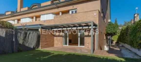 5 bedrooms House in Pozuelo de Alarcon, Spain No. 176737 5