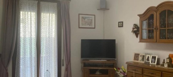 2 bedrooms House in Adria, Italy No. 353760 6