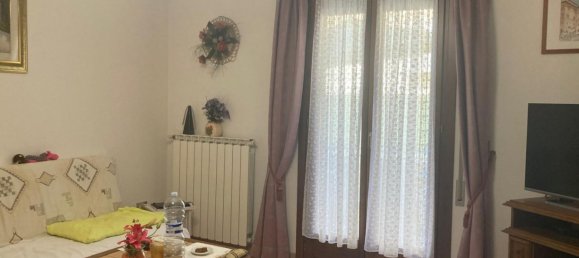 2 bedrooms House in Adria, Italy No. 353760 8
