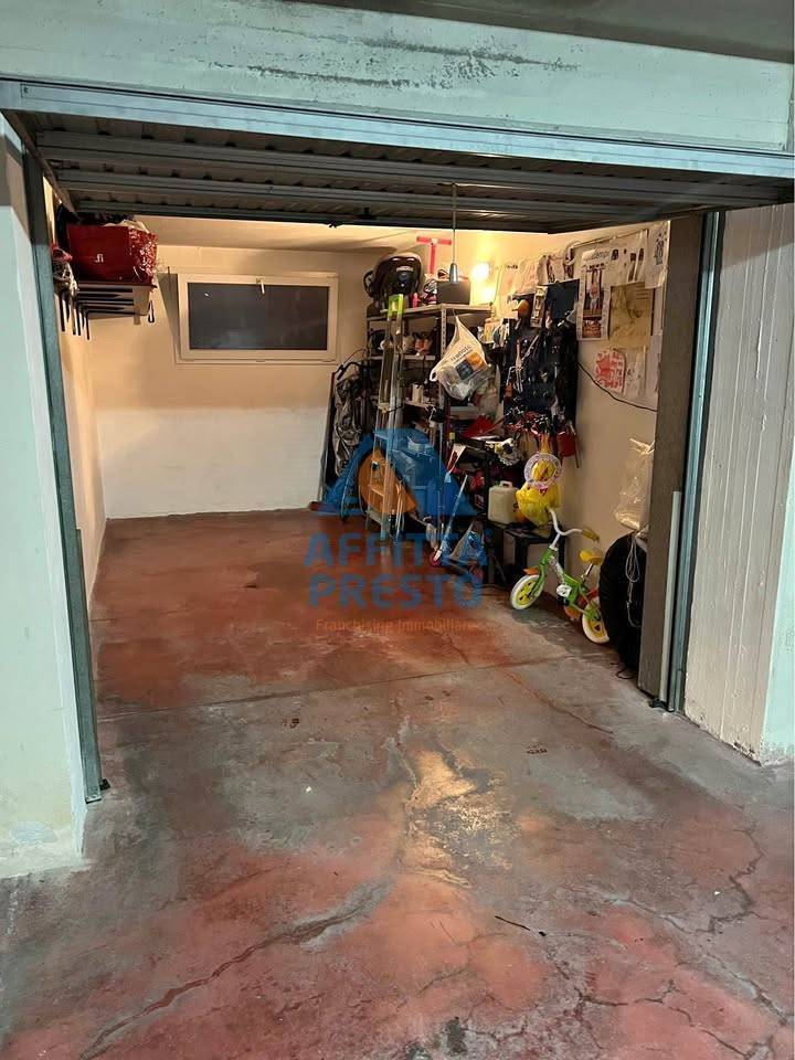 Garaje en Santa Croce sull'Arno, Italy 15 m² No. 259412