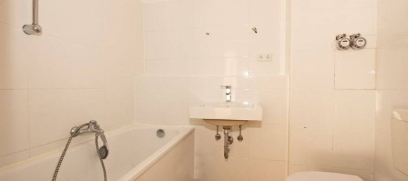 3 rooms Apartment in Zehlendorf, Germany No. 35777 7