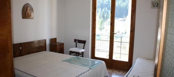 Дом с 6 комнатами в Скильпарио, Италия № 139735 9