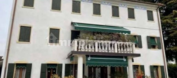 5 غرف نوم منزل في Giavera del Montello, Italy رقم 287824 3