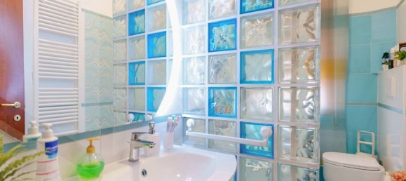 Apartamento de 6 divisões em Bologna, Italy N.º 27547 6