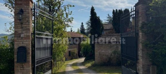 3 bedrooms House in Godiasco Salice Terme, Italy No. 304625 4