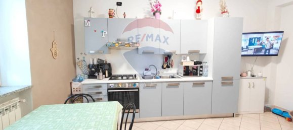 Apartamento de 1 dormitorio en Ferrera di Varese, Italy No. 378933 3