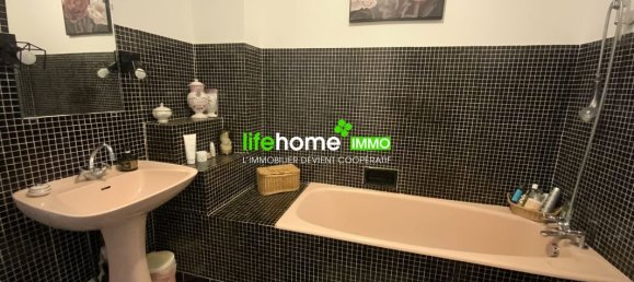 6 bedrooms House in Chateauroux, France No. 236190 8