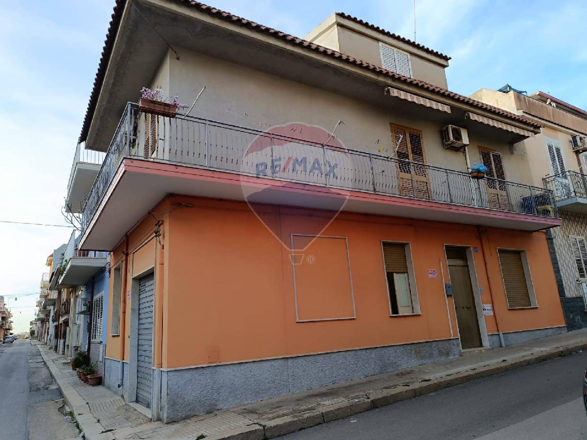 4 غرف نوم منزل في Pachino, Italy رقم 73991