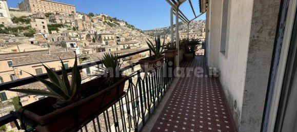 4 Schlafzimmer Wohnung in Modica, Italy, Nr. 113541 12