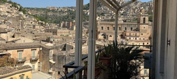 4 Schlafzimmer Wohnung in Modica, Italy, Nr. 113541 10