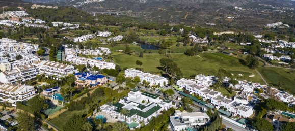 12 Schlafzimmer Villa in Marbella, Spain, Nr. 103432 33