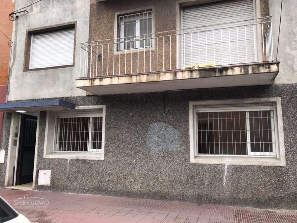 2 bedrooms House in Mar del Plata, Argentina No. 87358