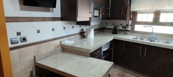 3 bedrooms House in Priego de Cordoba, Spain No. 180133 3