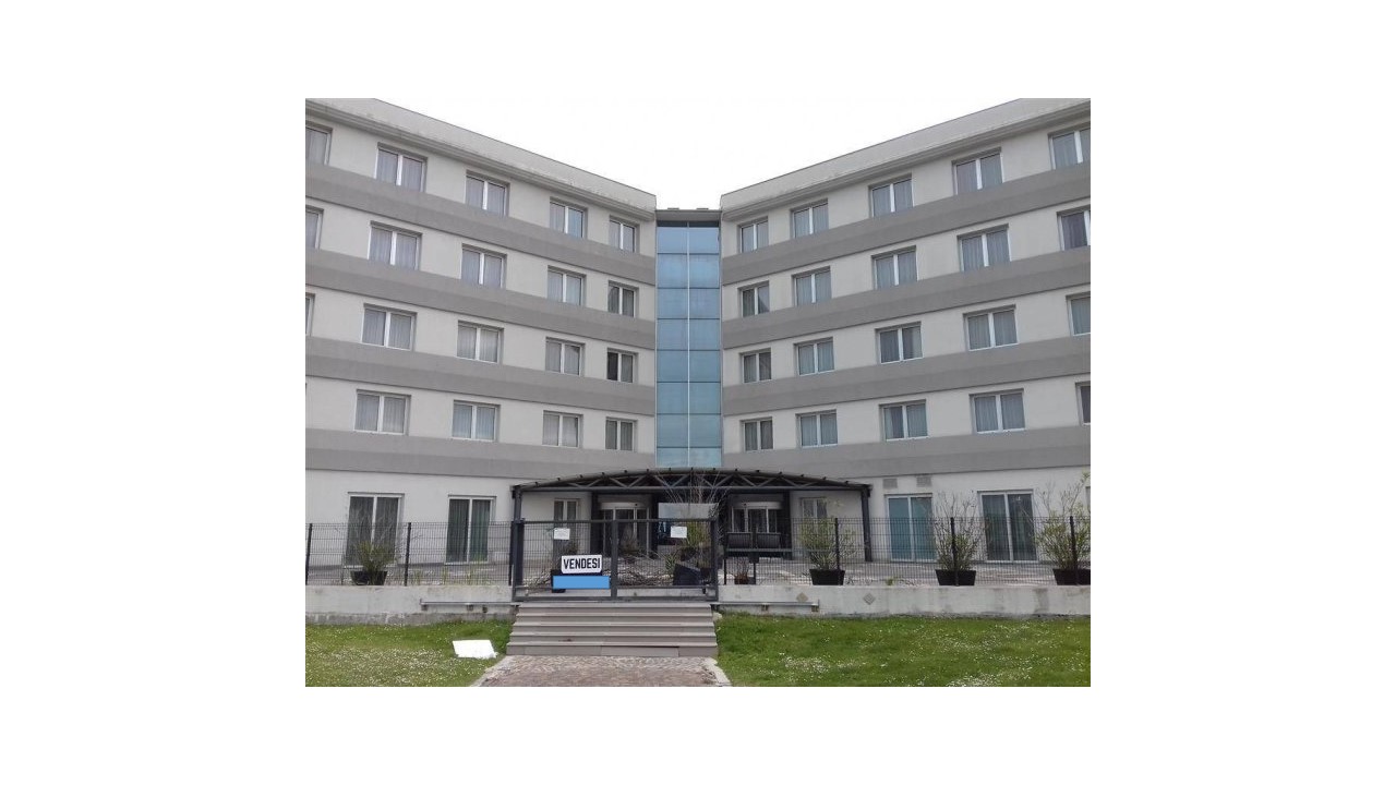 8100m² Hotel in Rimini, Italy No. 62766