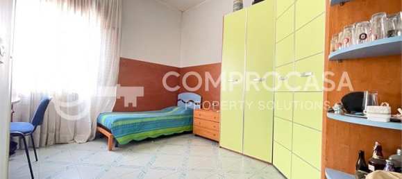 Коммерческая недвижимость в Galatina, Италия № 160125 17