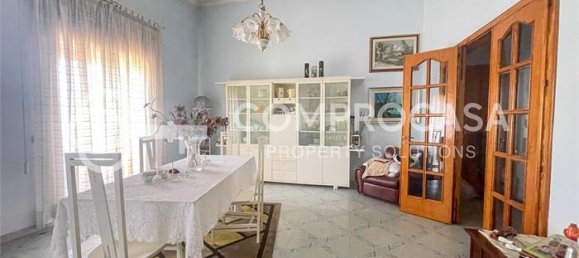 Коммерческая недвижимость в Galatina, Италия № 160125 34