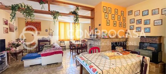 Коммерческая недвижимость в Galatina, Италия № 160125 19