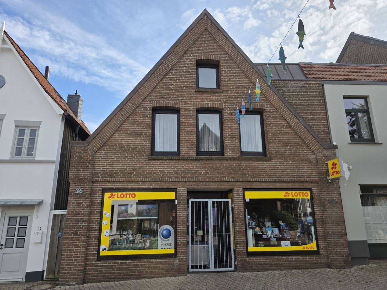 6-salle Bâtiment à Schleswig-Flensburg, Germany No. 279123