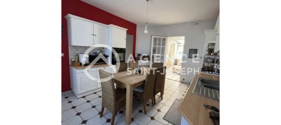 Casa de 5 dormitorios en Yvetot, France No. 312462 17