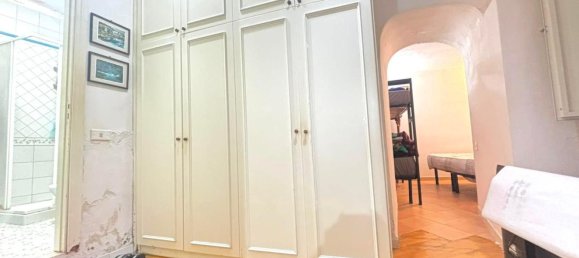 2 rooms Apartment in Naples, Italy No. 275902 7