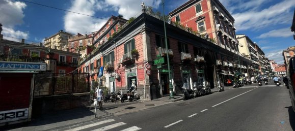 2 rooms Apartment in Naples, Italy No. 275902 12