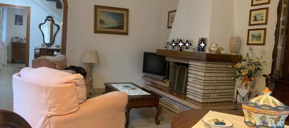 6-Zimmer Haus in Ravenna, Italy, Nr. 23846 2