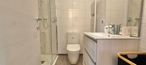 Apartamento T3 em Sanremo, Italy N.º 339694 10