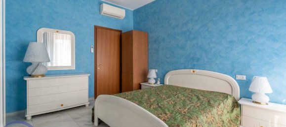 2 bedrooms Apartment in Trezzano sul Naviglio, Italy No. 319878 2