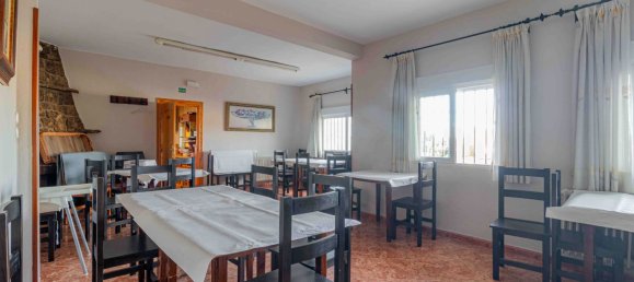 605m² Commercial property in Moralzarzal, Spain No. 78500 29