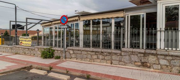 605m² Commercial property in Moralzarzal, Spain No. 78500 4