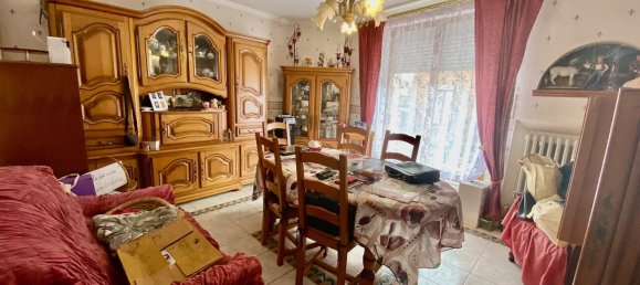 4 Schlafzimmer Gebäude in Le Nouvion-en-Thierache, France, Nr. 90626 4