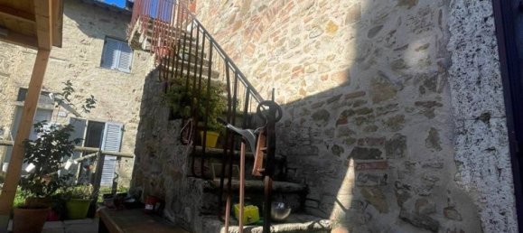 9-Zimmer Wohnung in Poggibonsi, Italy, Nr. 225602 3