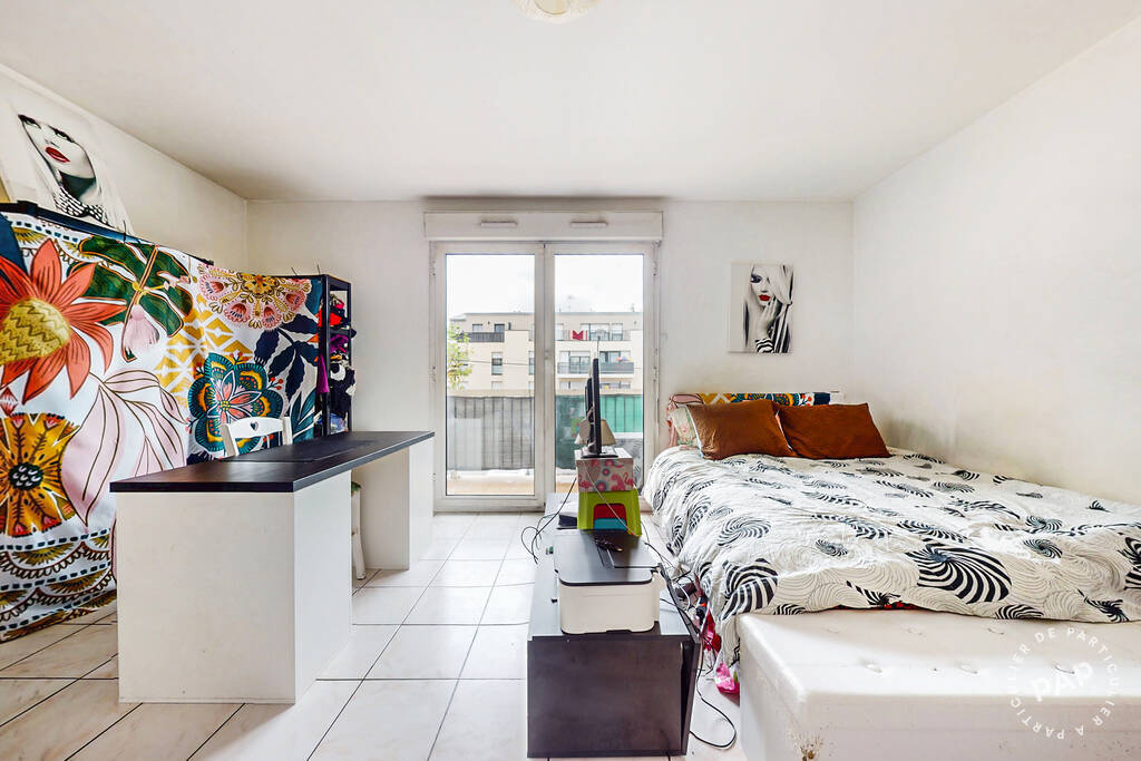 Estúdio em Clichy-sous-Bois, France N.º 332625