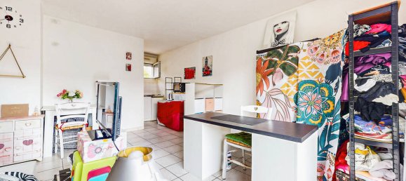 Estúdio em Clichy-sous-Bois, France N.º 332625 5