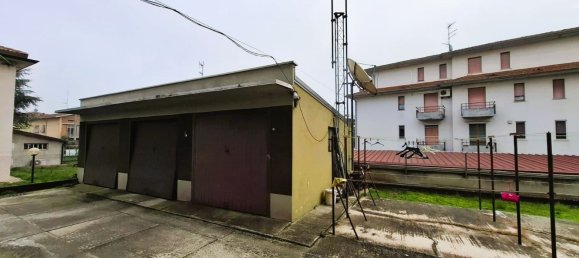 3 rooms Apartment in Noceto, Italy No. 17716 25