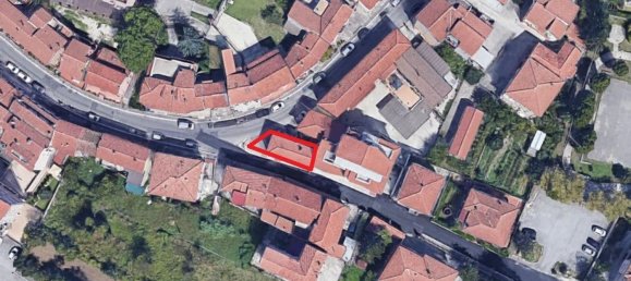 87m² Commercial property in Terni, Italy No. 376331 2