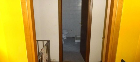 87m² Commercial property in Terni, Italy No. 376331 4