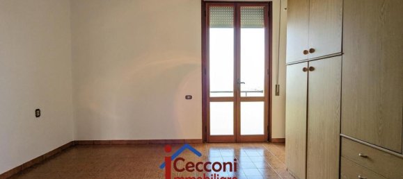 6 rooms Apartment in Cerreto Guidi, Italy No. 123220 14