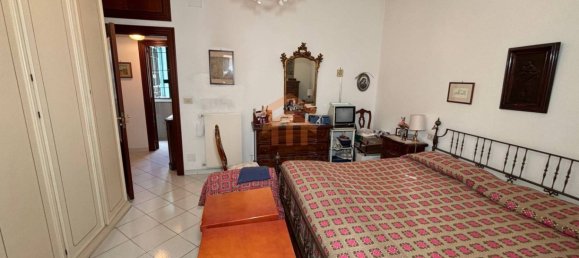 2 bedrooms Apartment in Naples, Italy No. 375399 12